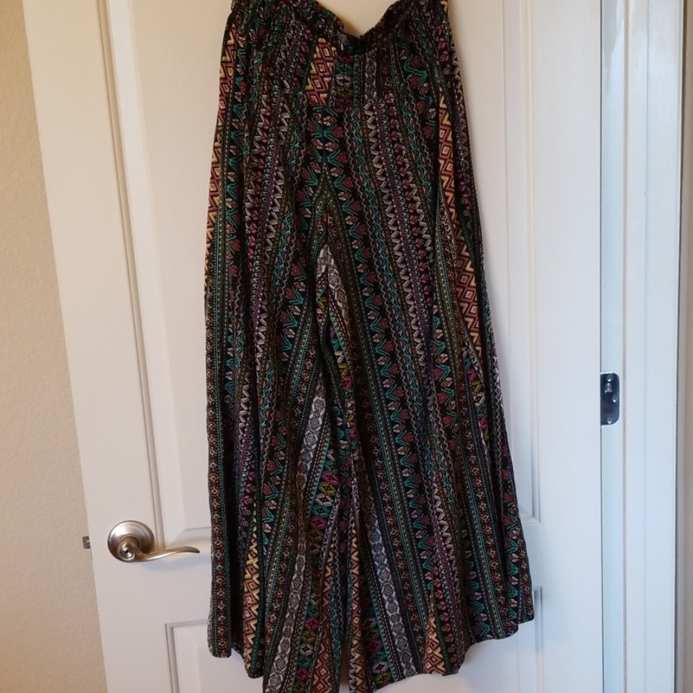 Cute flowy pants